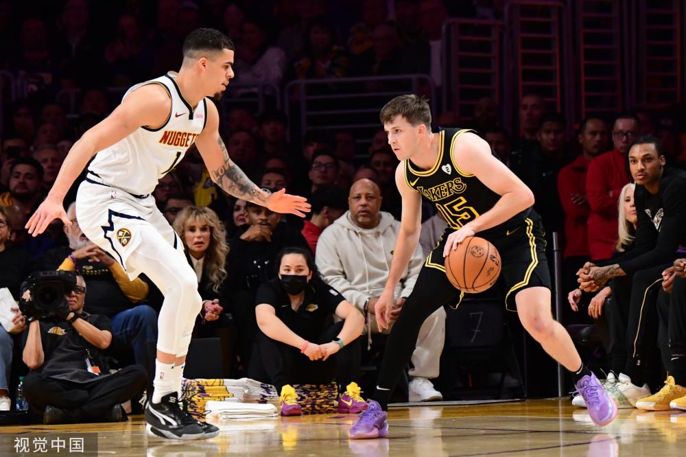 正在成為當 正在成為當